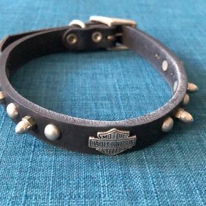 Black choker necklace